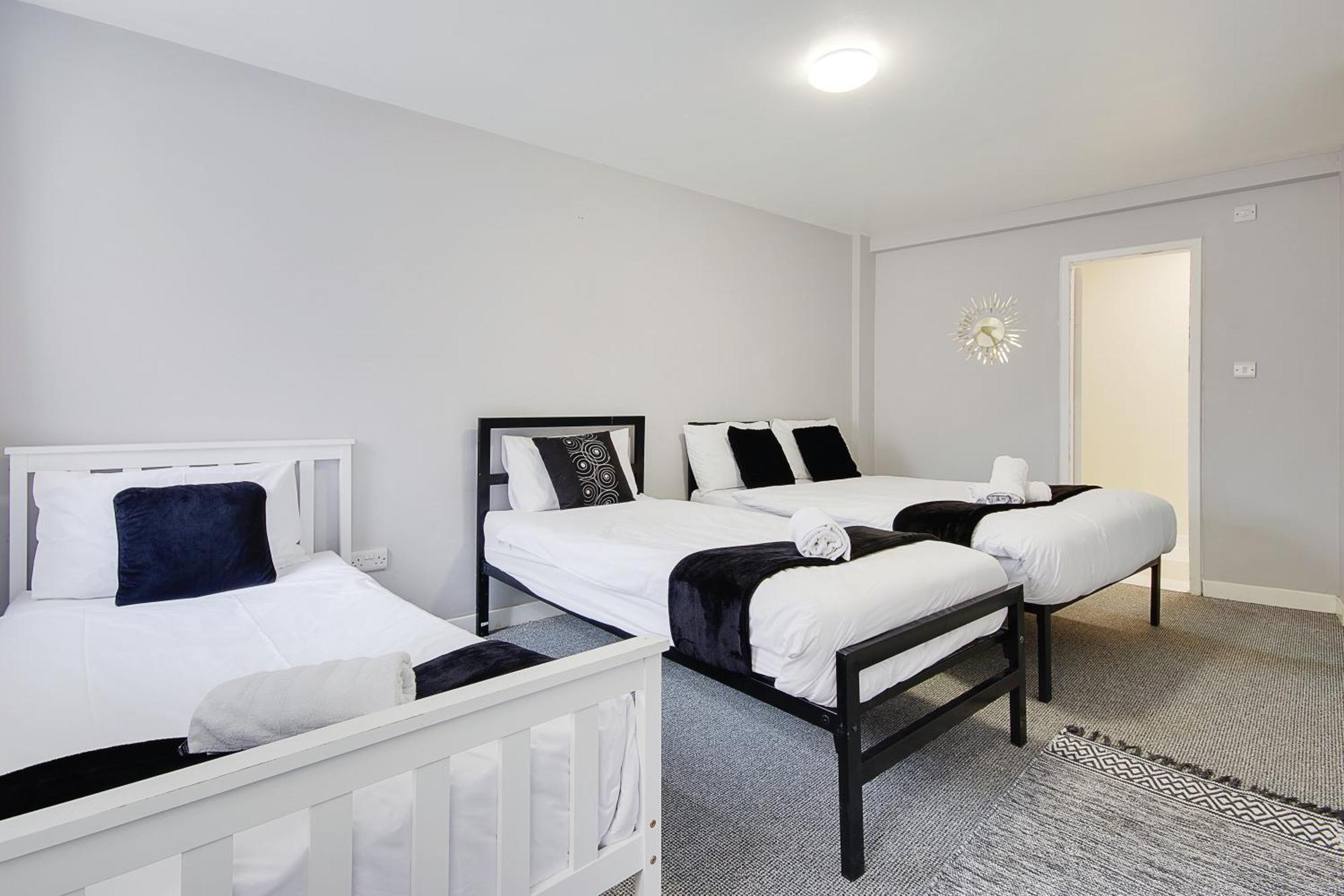 Azure Beach Hotel Борнмут Экстерьер фото
