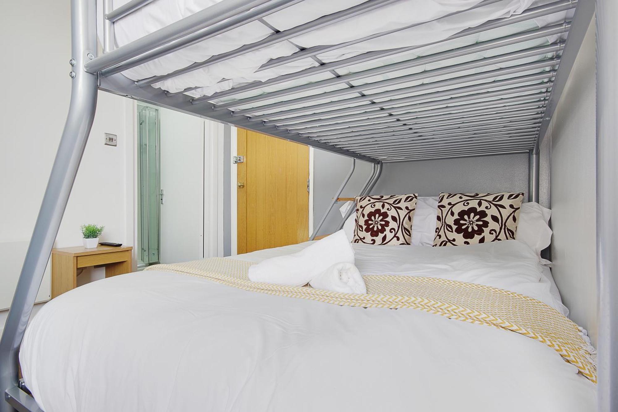 Azure Beach Hotel Борнмут Экстерьер фото